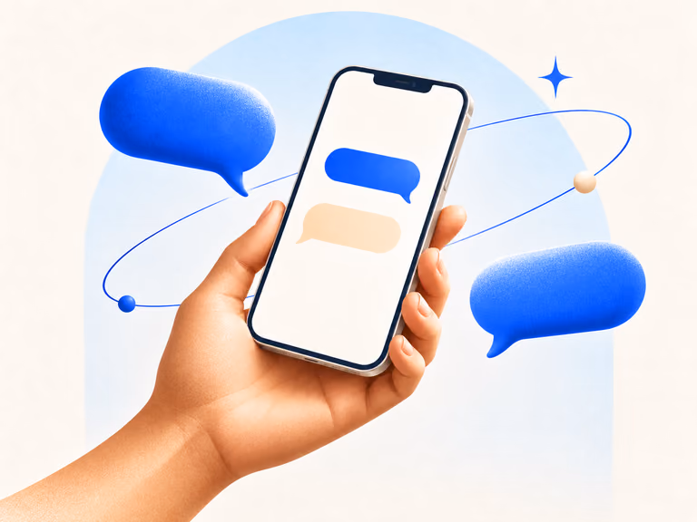 Celular e balões de conversa azuis: atendimento próximo, a qualquer hora.